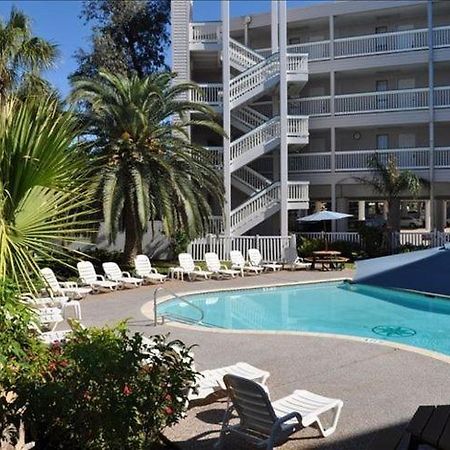 Casa Del Mar Beach View ガルベストン エクステリア 写真